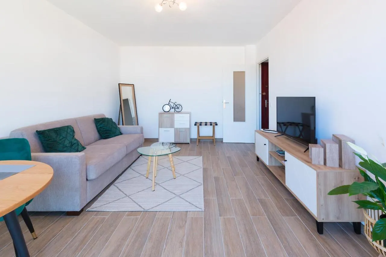 Studio Les Lucioles Menton Appartement